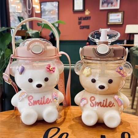 Bình đựng nước gấu smile